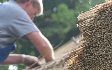 professional Kirkintilloch thatchers